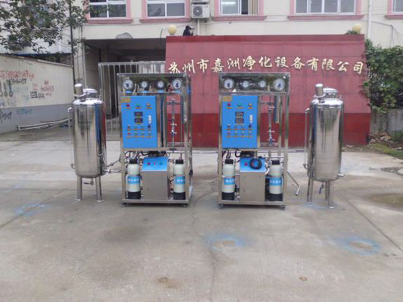 医药行业：150L/H一级RO+三级抛混 纯化水机