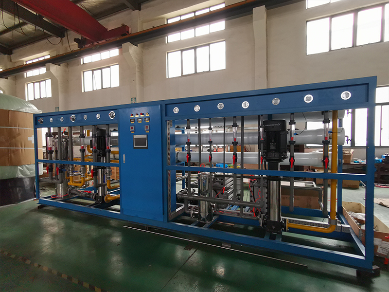 新材料：10T/H二级反渗透+EDI超纯水