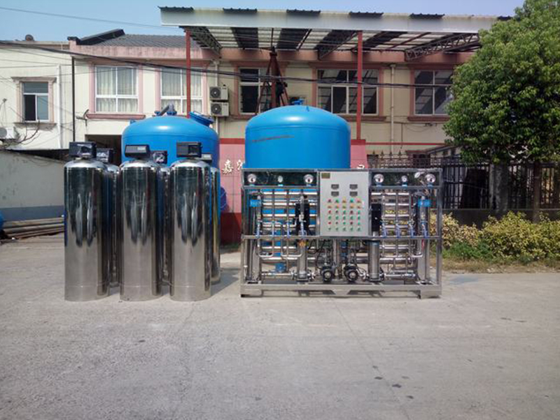 桶装水生产：4T/H一级RO直饮水